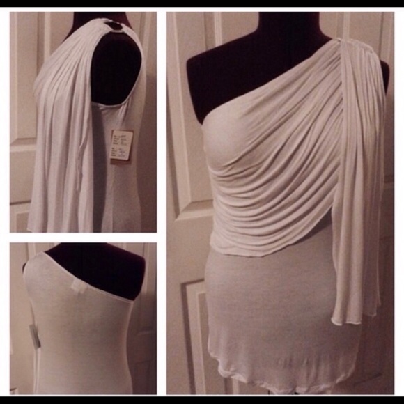 Halter top - Picture 2 of 2